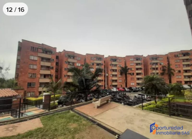 Apartamento en Ambos en Robledo