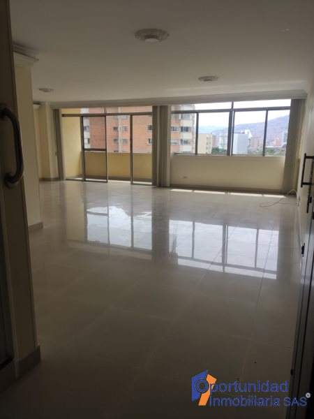 Apartamento en Arriendo en Conquistadores