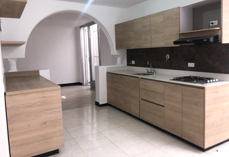 Casa-local en Arriendo en Almeria