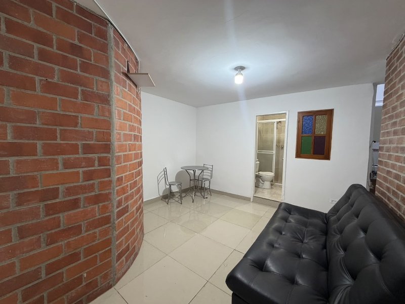 Apartamento en Arriendo en Conquistadores