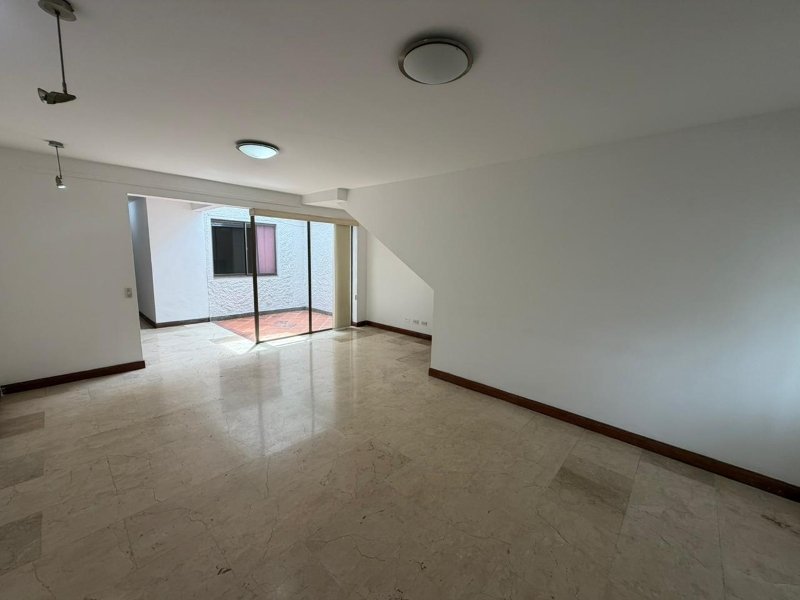 Casa en Arriendo en La Floresta