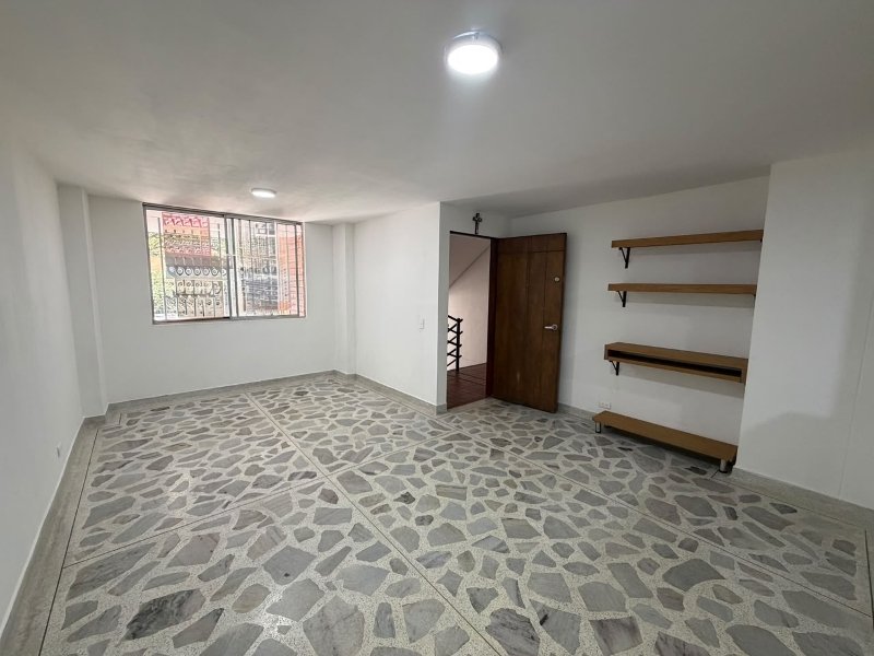Apartaestudio en Ambos en Suramericana
