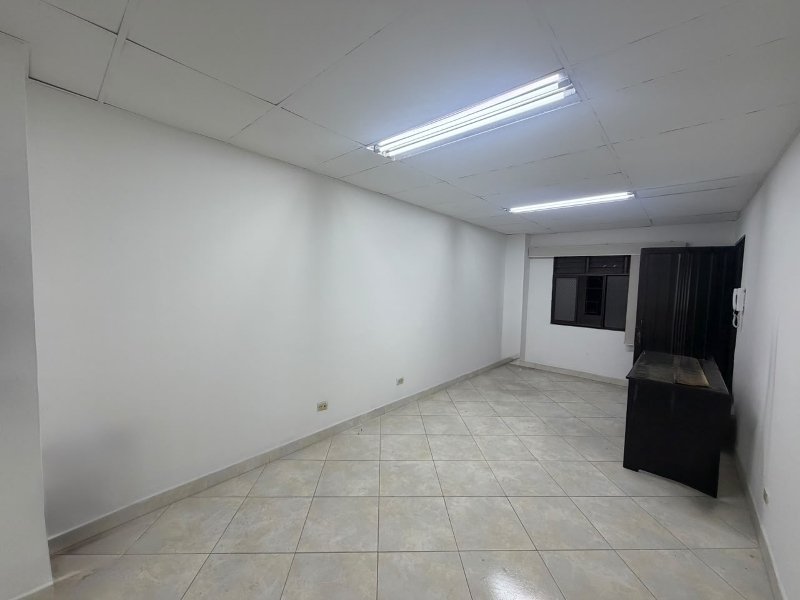 Oficina en Arriendo en Suramericana
