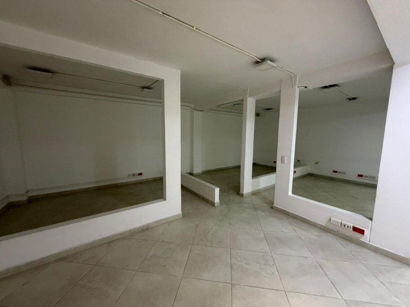 Oficina en Arriendo en Estadio